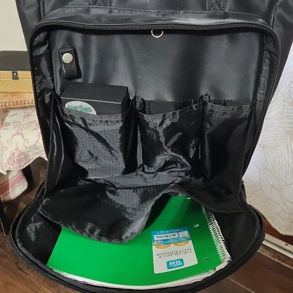 Kenneth Cole Reaction Black Tote Travel Carry On Bag - Picture 4 of 11